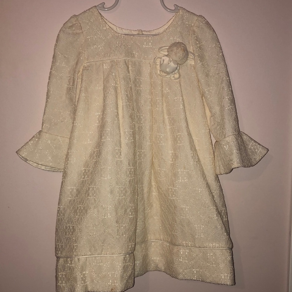 Laura Ashley London Cream Lace